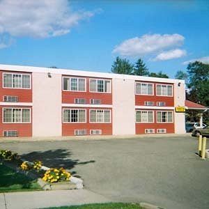 Budget Inn Bath Exterior photo